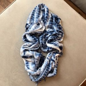 Blue/white Tie Dye Infinity Scarf
